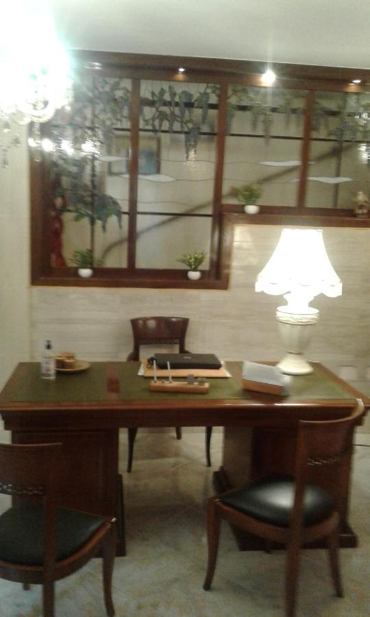 B&B Caravaggio San Donaci Luaran gambar