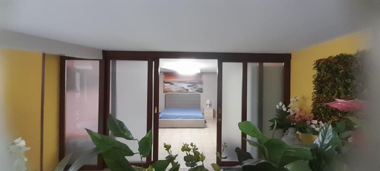 B&B Caravaggio San Donaci Luaran gambar