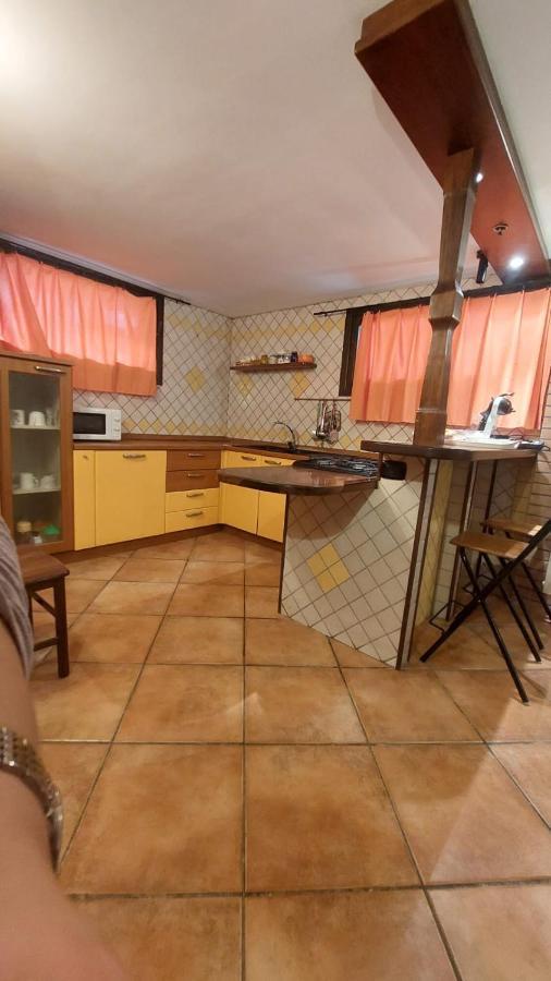B&B Caravaggio San Donaci Luaran gambar