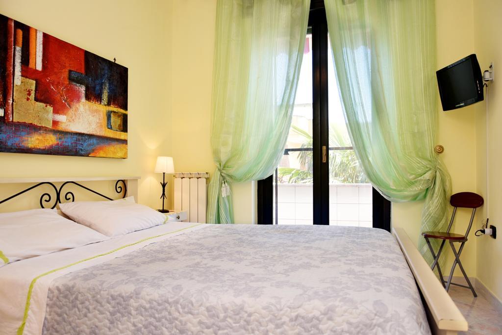 B&B Caravaggio San Donaci Luaran gambar